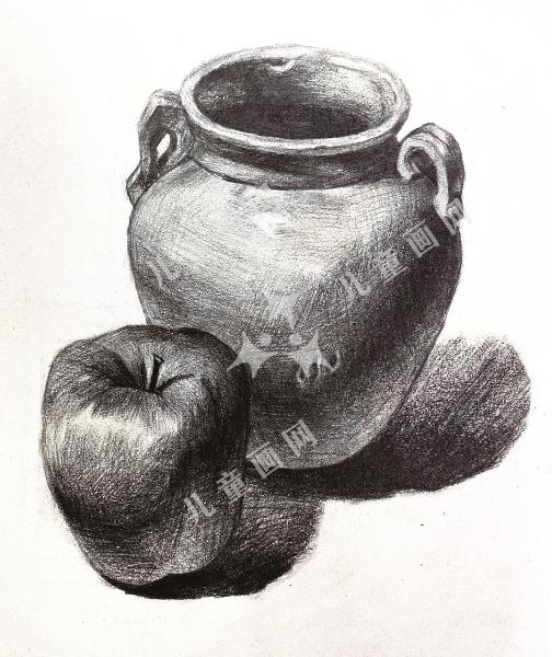 陶罐与苹果的组合