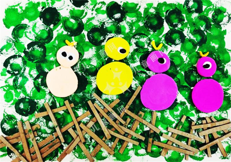 小鸡找树叶
